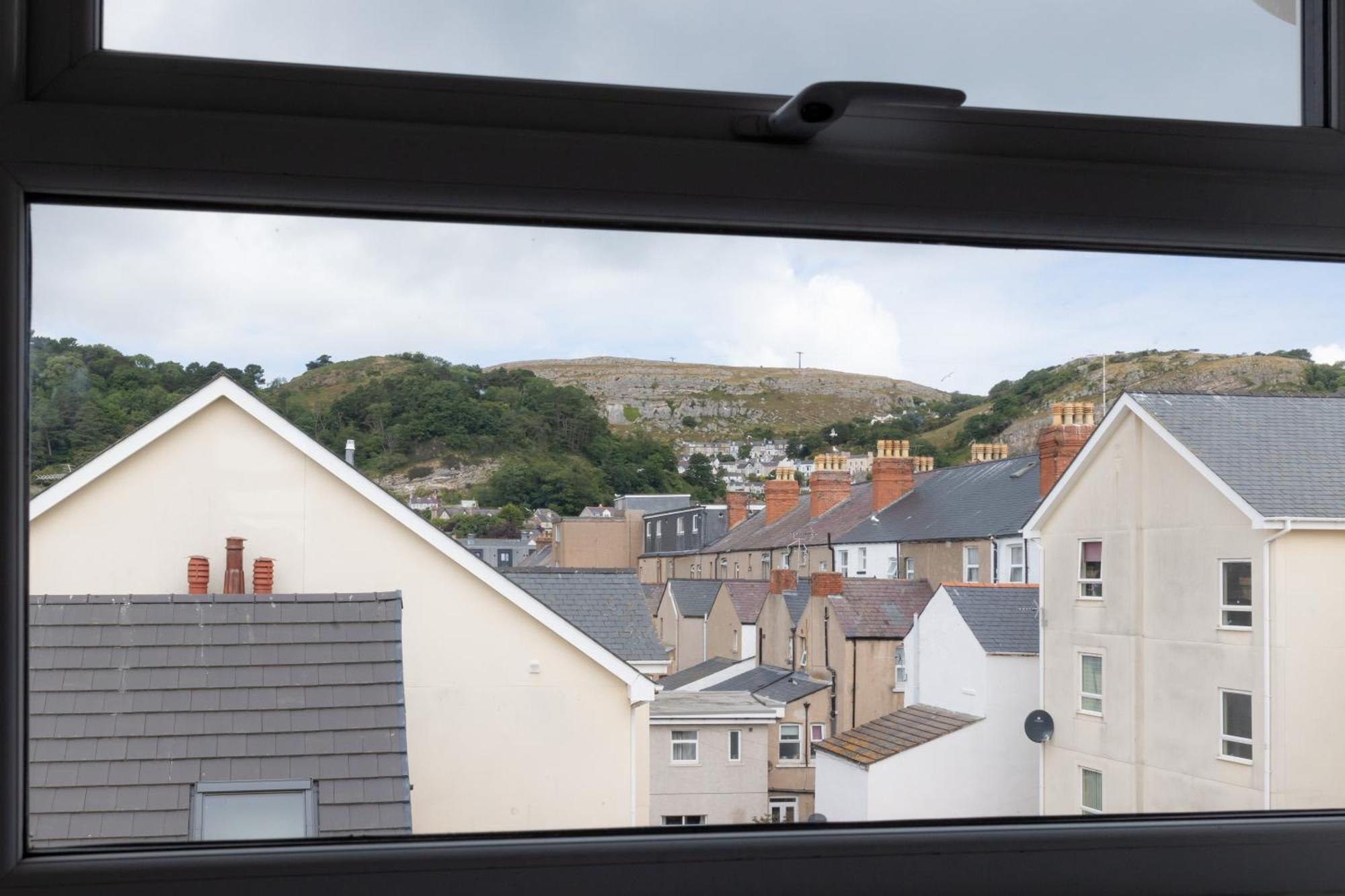 The Cadnant House Llandudno
